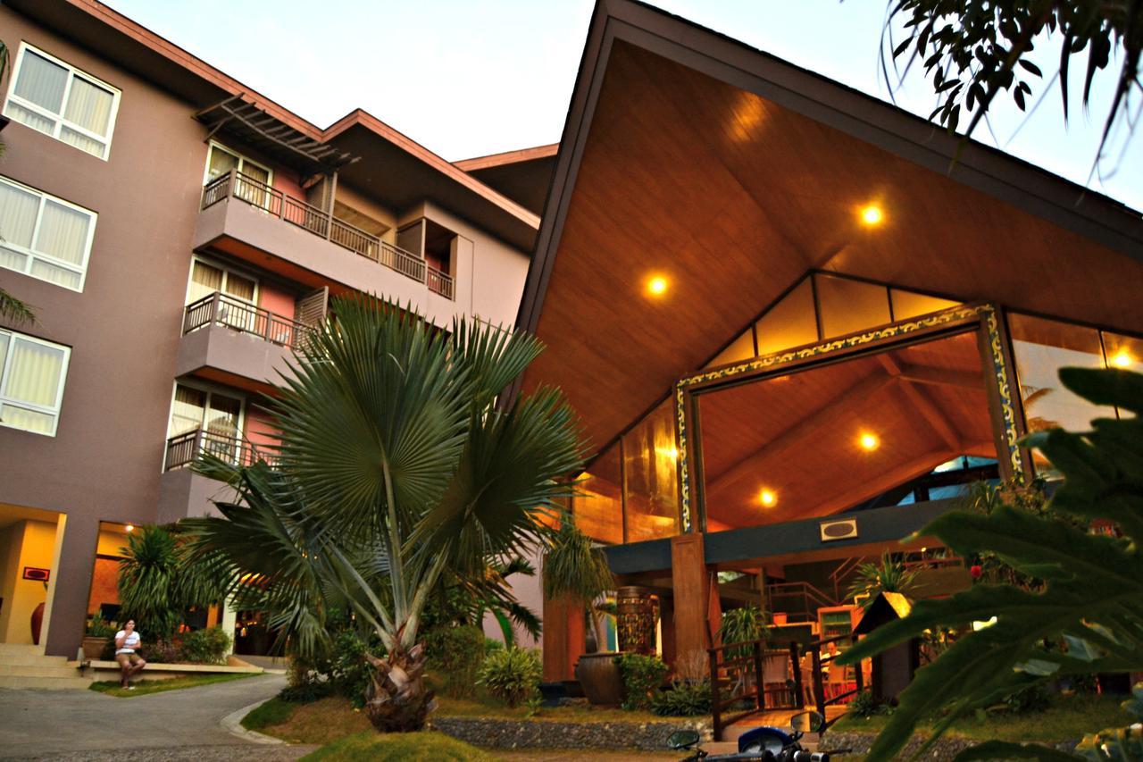فندق The Palms Of Boracay Balabag  المظهر الخارجي الصورة